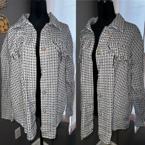 SHEIN Black and White Collar Cuffed Sleeve Button Down Shirt